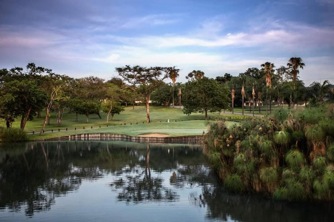 Sabi River Sun Resort Гейзівью Екстер'єр фото