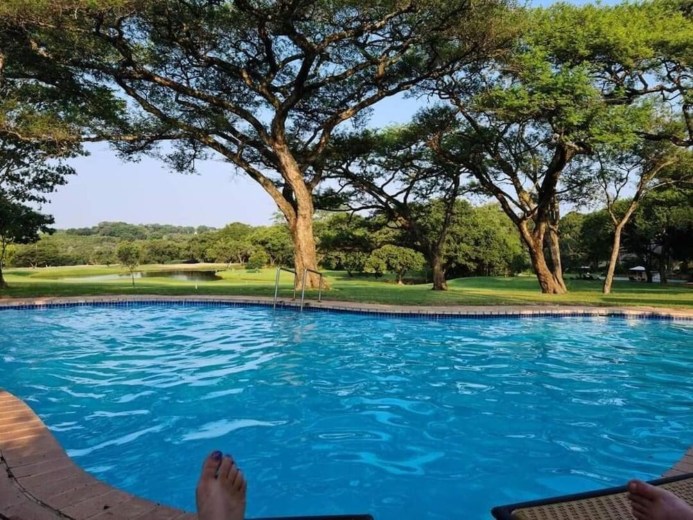 Sabi River Sun Resort Гейзівью Екстер'єр фото